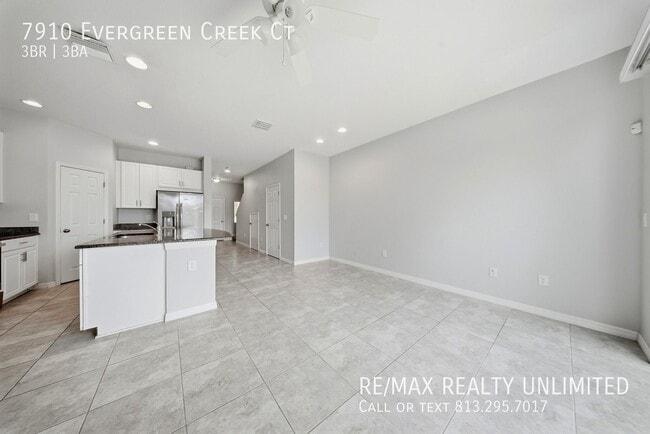 Photo - 7910 Evergreen Creek Ct