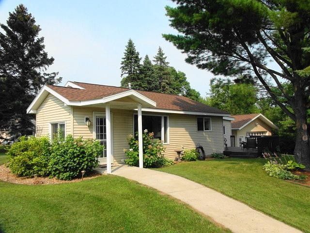 Photo - 31348 Front St