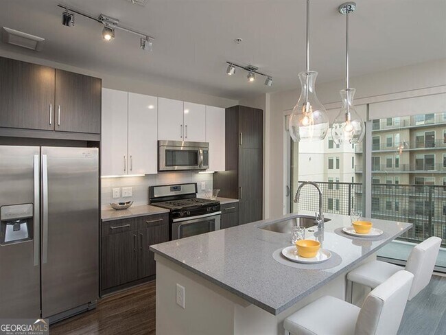 Photo - 2144 Peachtree Rd Unit 820