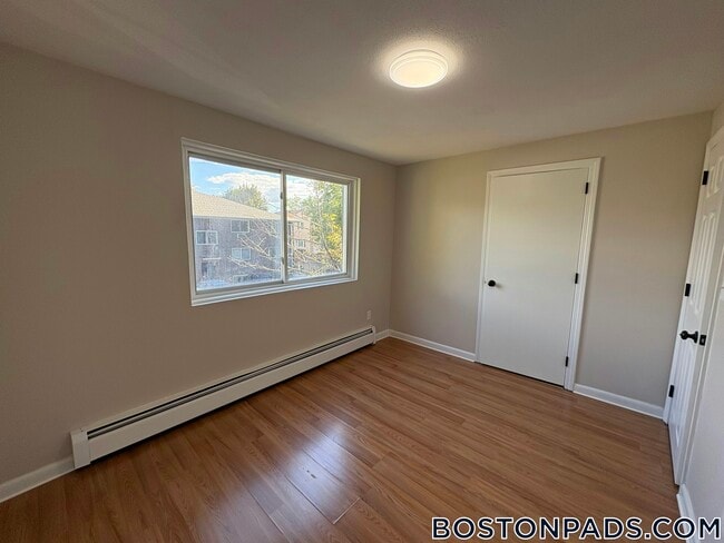 Photo - 140 Willard St Unit 9