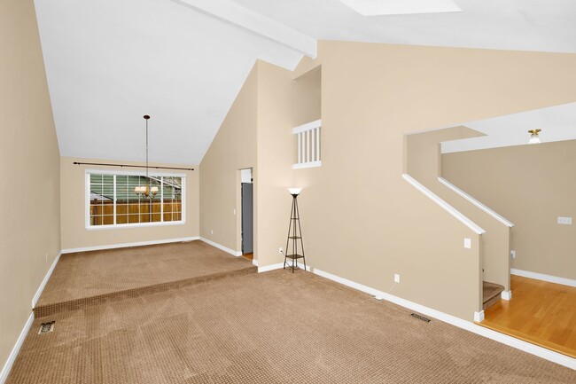 Photo - Sunny 5 Bedroom Home with 3 Car Garage in Quiet Neighborhood