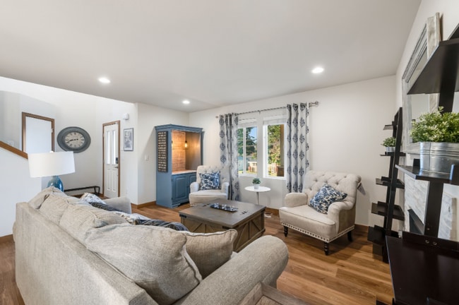 Photo - 1519 S Washington St