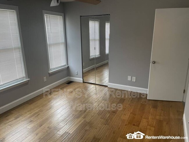 Photo - 34 N Spring St