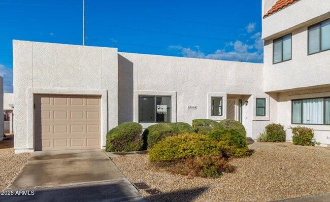 Photo - 2554 W Kathleen Rd