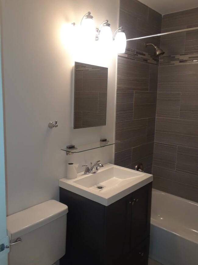 Photo - 16 E Old Willow Rd Condo
