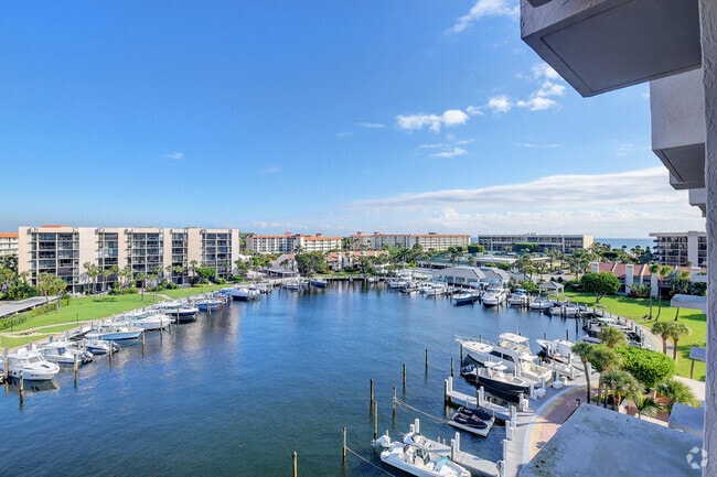 Building Photo - 2687 N Ocean Blvd Unit 702-G Rental