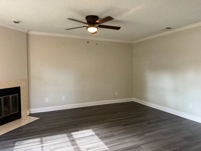 Photo - 2/2 Town Home in Casselberry