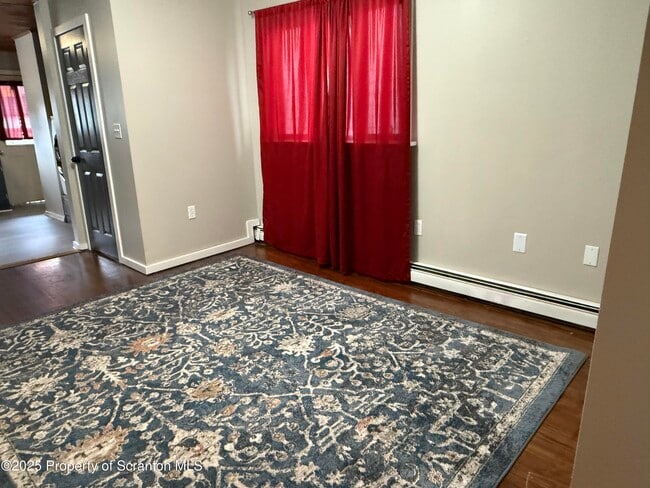 Photo - 319 Green St