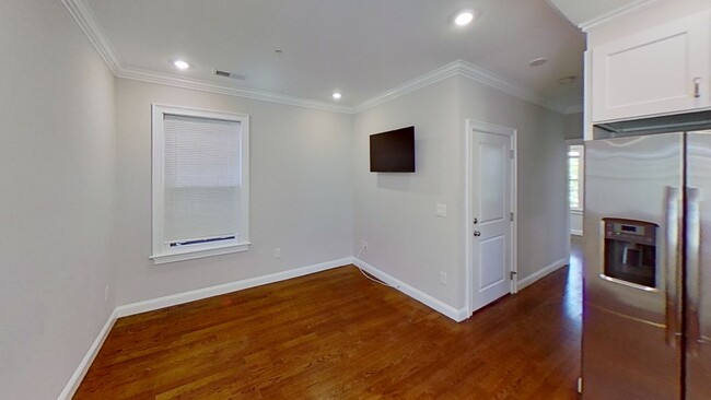 Photo - 36 Monmouth St Apartment