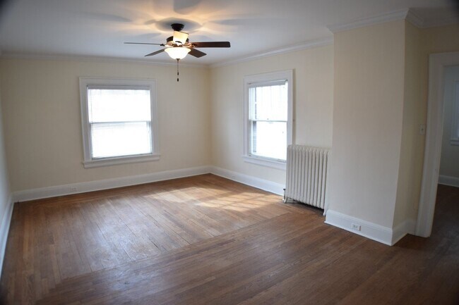 217 3rd St Unit 2