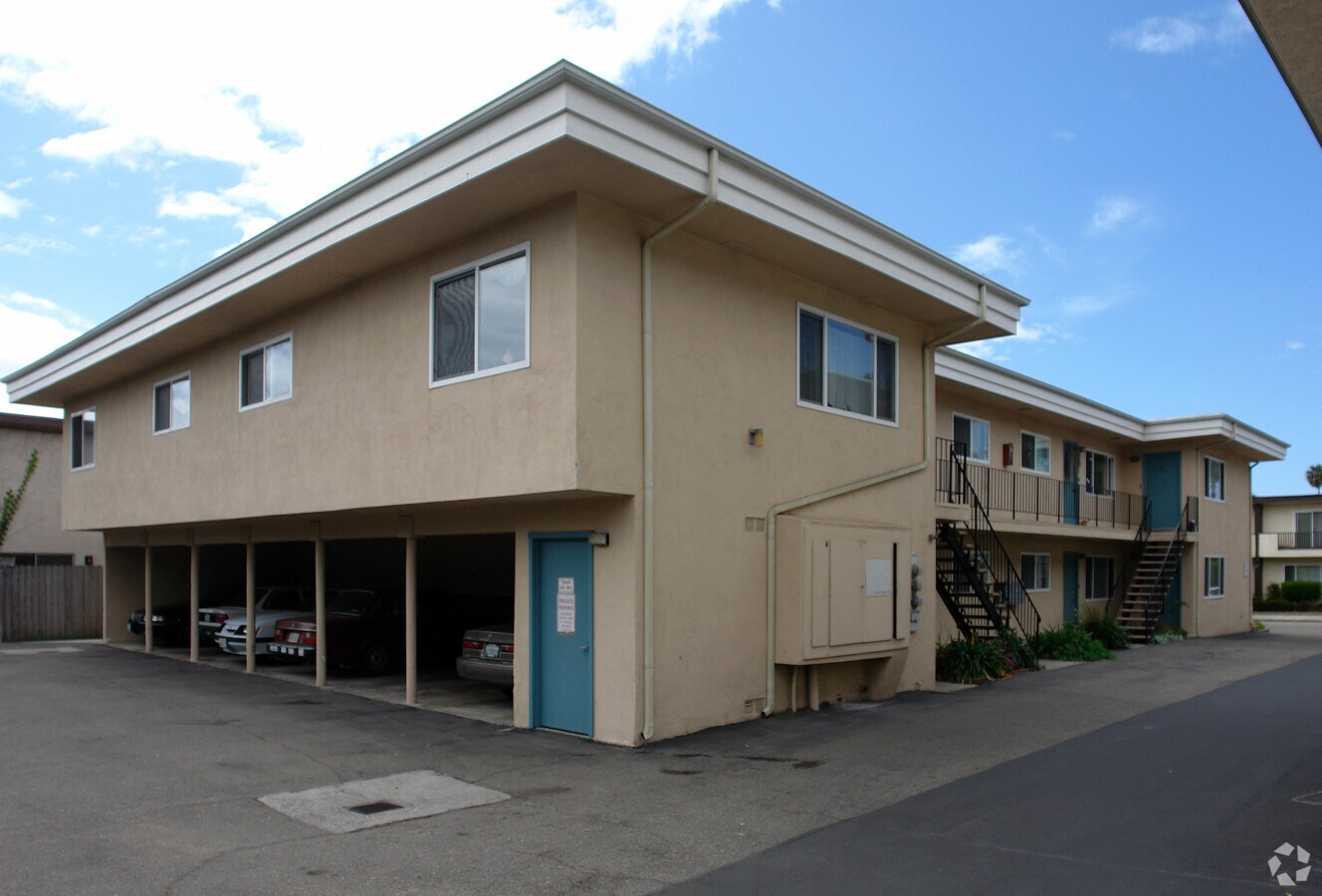 Photo - Aparicio Apartments