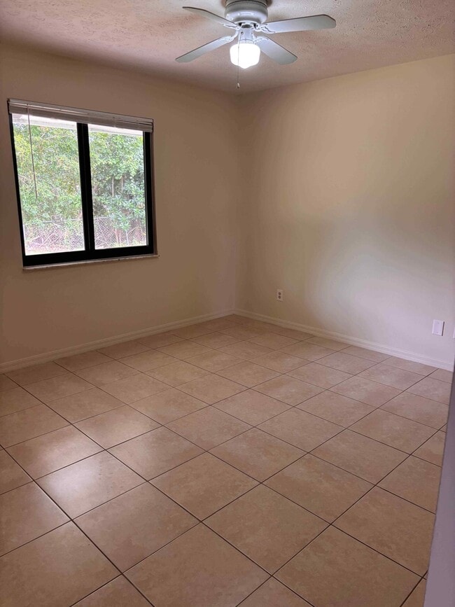 Photo - 5045 SE Primrose Way