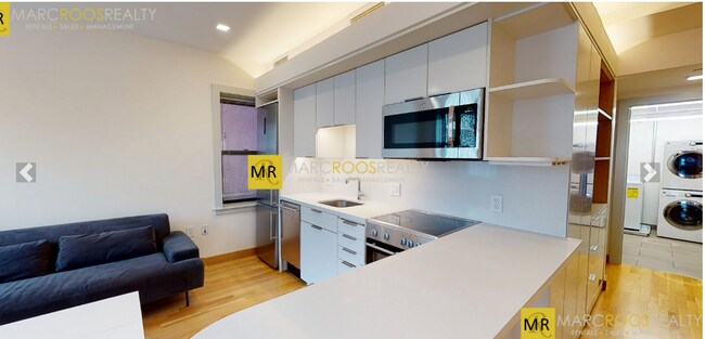 Photo - 111 Mount Auburn St