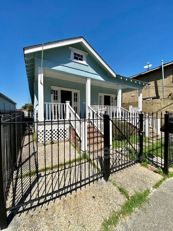 Photo - 1926 Burdette Street