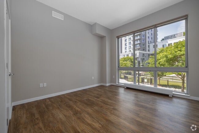 2BR, 3BA - 2,114SF - Bedroom