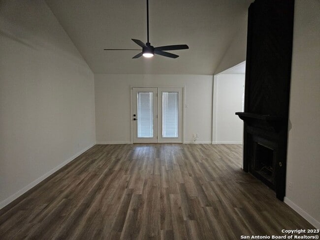 Photo - 4 Bedroom one story in Silver Creek