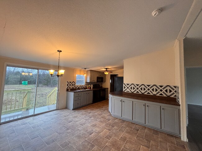 Photo - 3336 Rooster Ln