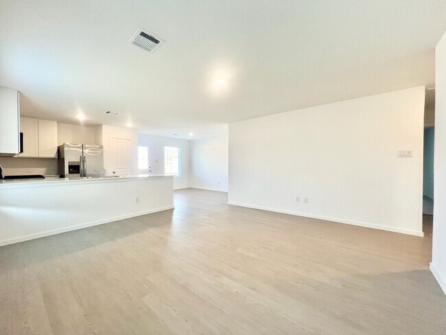 Photo - 31512 Casamari Dr