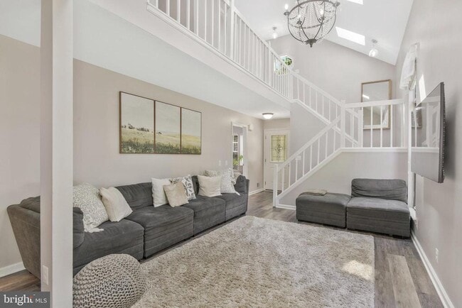 Building Photo - 1 Bentmoor Ct