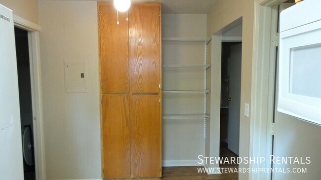 Photo - Efficiency Studio Near Campus! Unit 109