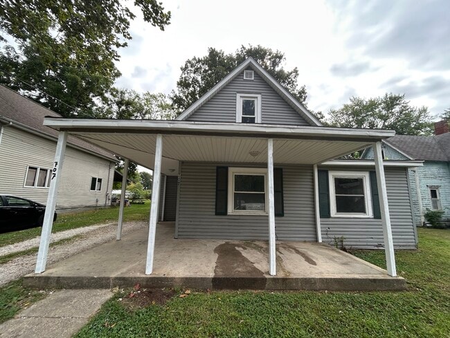 Building Photo - 707 Florida St Rental