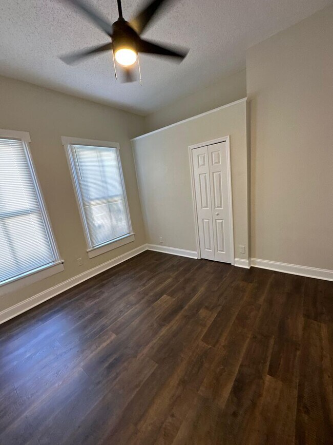 Photo - Fully Renovated 4/1-Single Family  Availab...