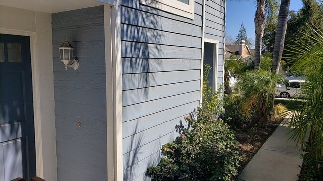 Photo - 2524 Caribou Pl