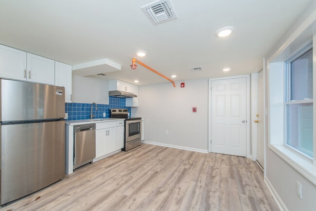 Photo - 161 Washington St Unit 1