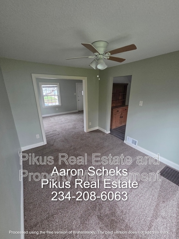 Photo - 1806 Flint Ave