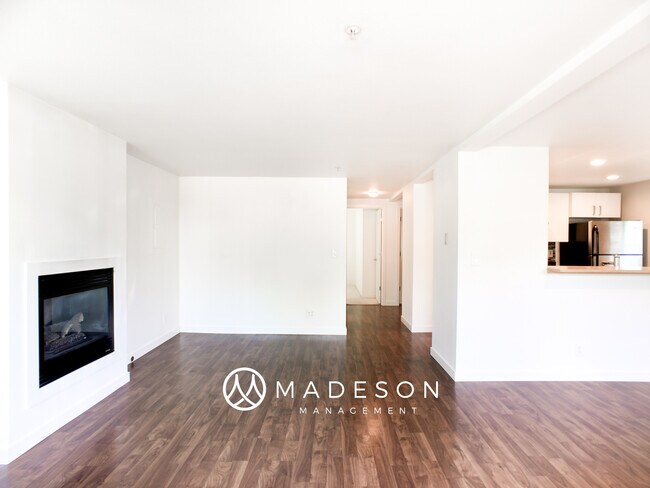 804 NW Market St Unit C