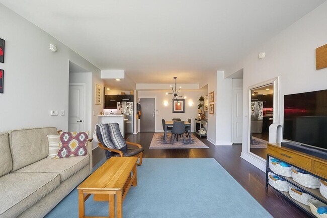 Photo - 1450 Washington St Unit 308