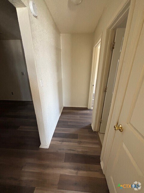 Building Photo - 2802 Cantabrian Dr Rental