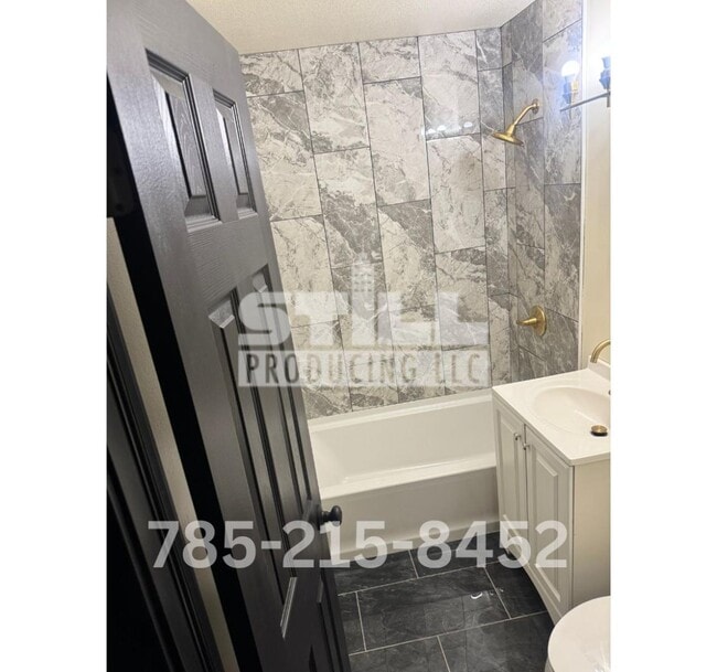 Photo - 4836 SW 28th St