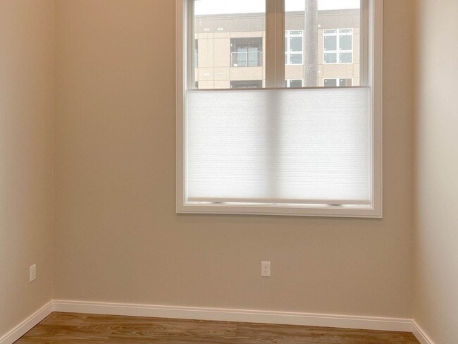 Photo - 345 Pleasant St Unit 1