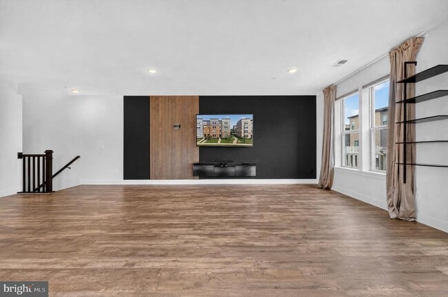 Building Photo - 10426 Ratcliffe Trl
