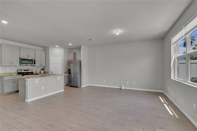 Photo - 3506 Joshua Tree St