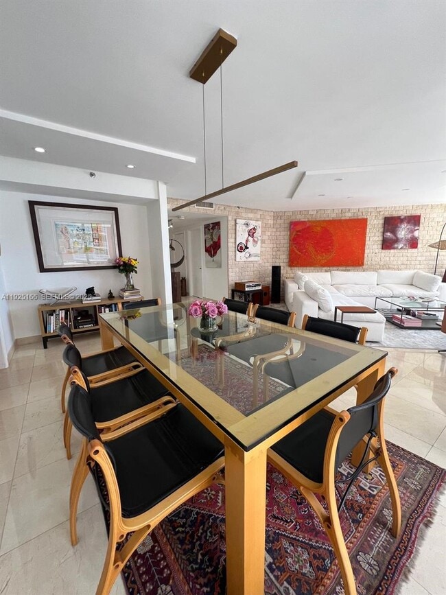 Photo - 1581 Brickell Ave Unit 2005