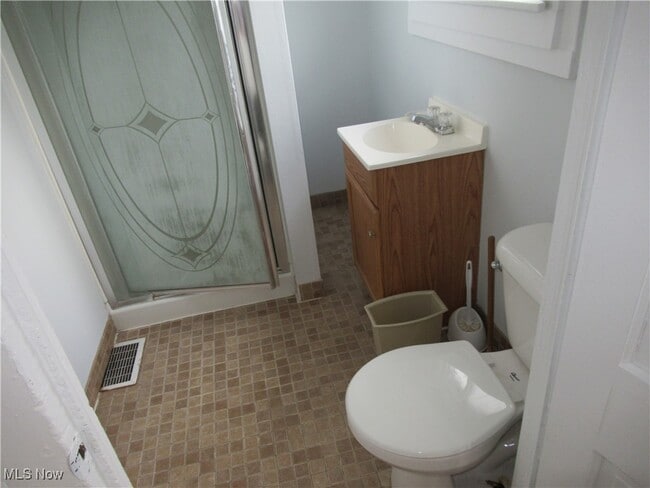 Building Photo - 193 Columbus St Rental