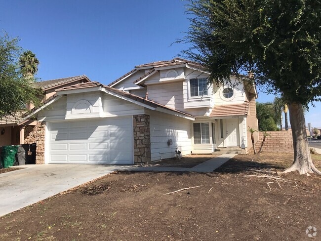 Building Photo - 4bd 3ba Charming Home For Rent!