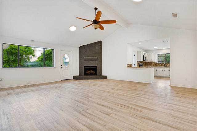 3524 Sweet Wood