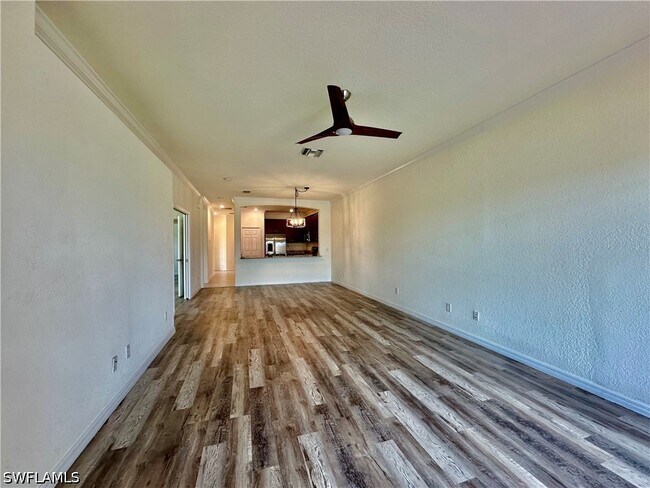 Photo - 1823 Alameda Dr