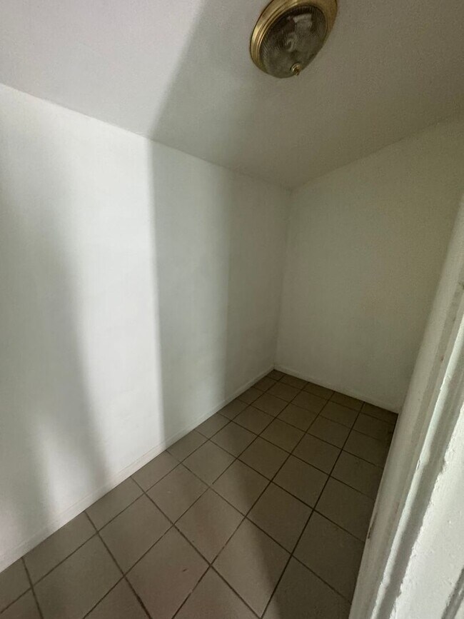 Photo - Move in Ready