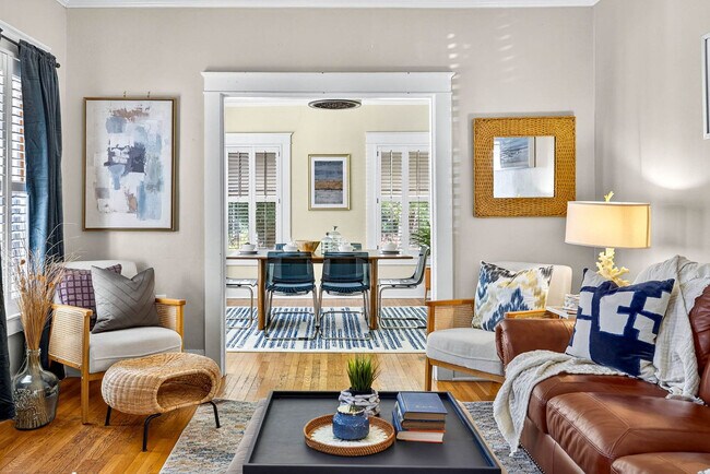 Building Photo - 3321 W San Juan St Unit ID1343012P