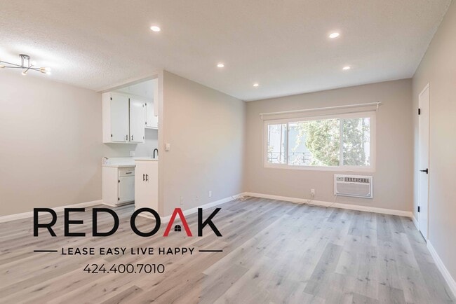 Photo - 929 N Genesee Ave Unidad 4