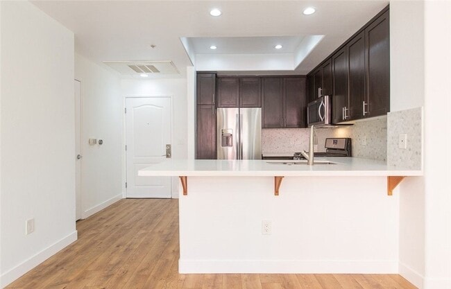 4060 Glencoe Ave Unit 302,