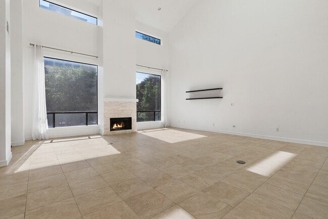 Photo - 5602 San Felipe St