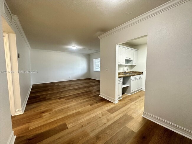 Photo - 1400 NE 56th St Unidad 206