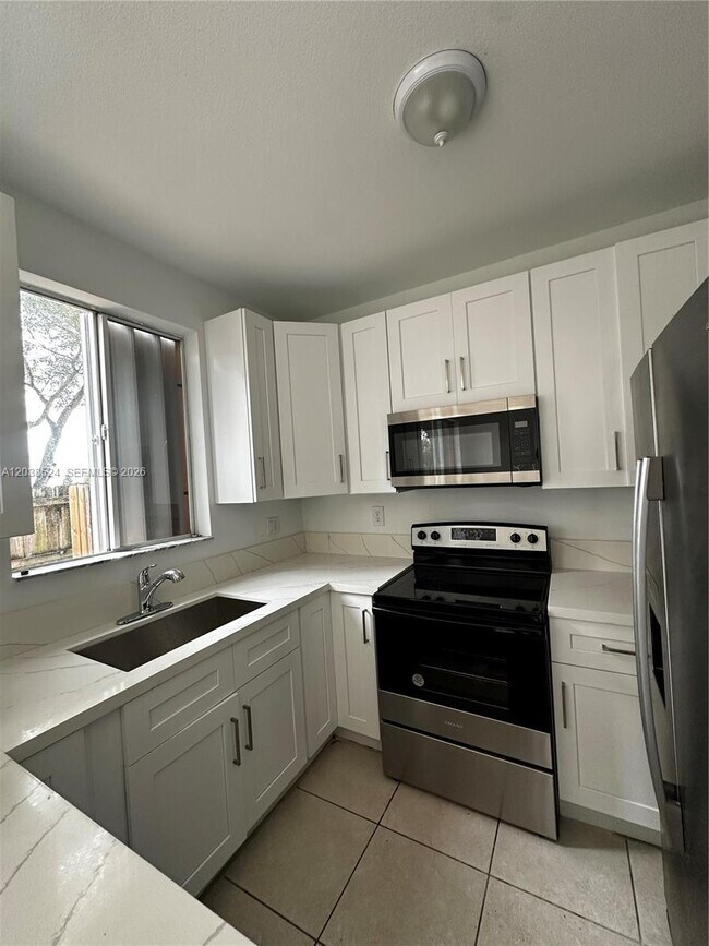 Photo - 2452 SE 14th Ave