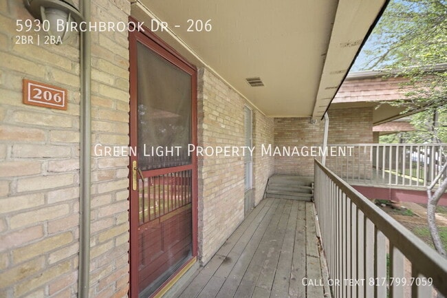Photo - 5930 Birchbrook Dr Unidad 206