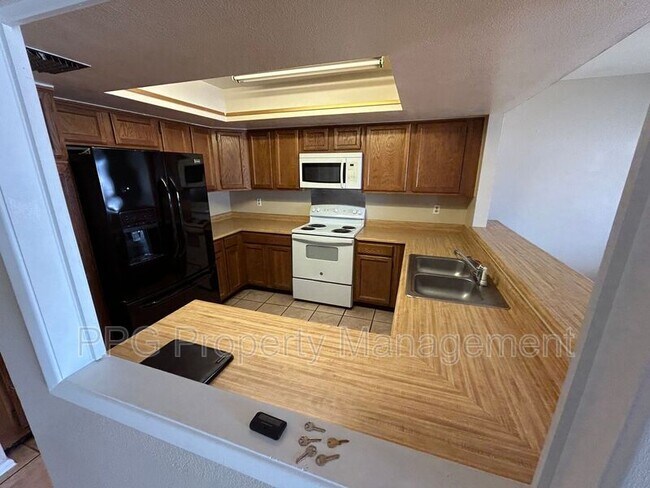 Photo - 6702 W Ruth Ave